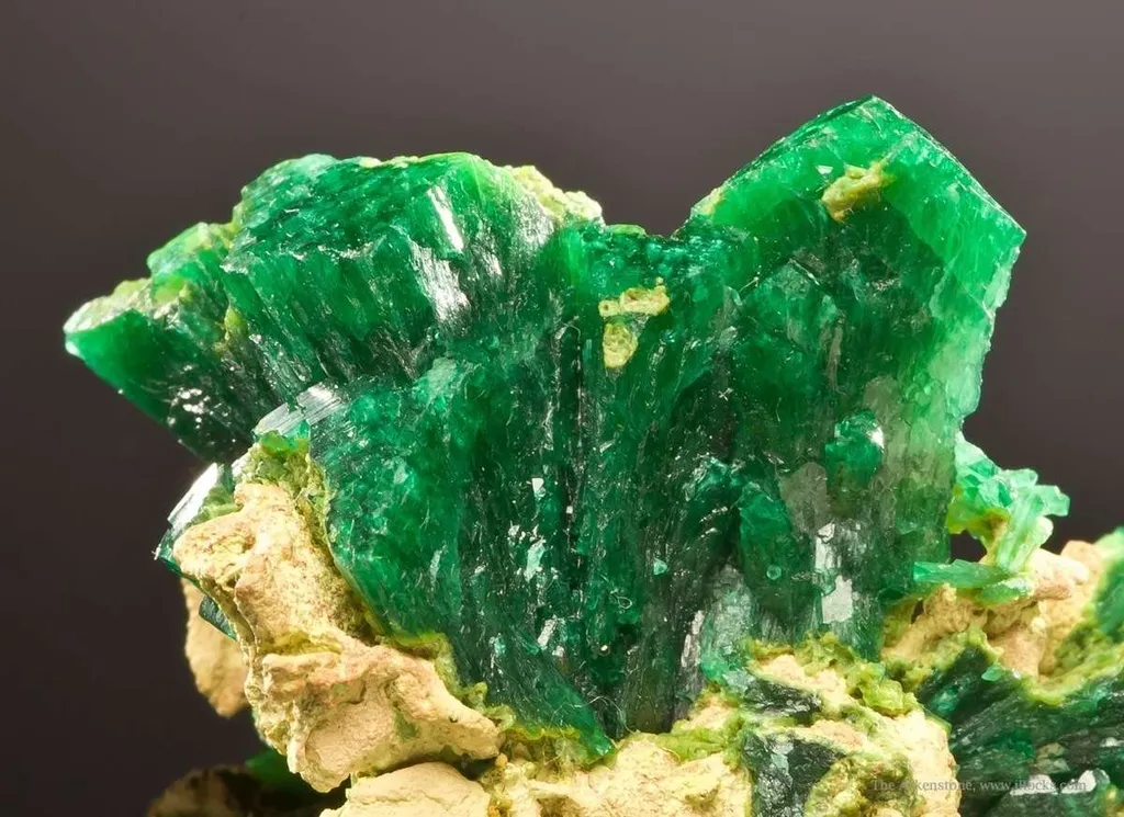 Adamite Var. Cuprian image