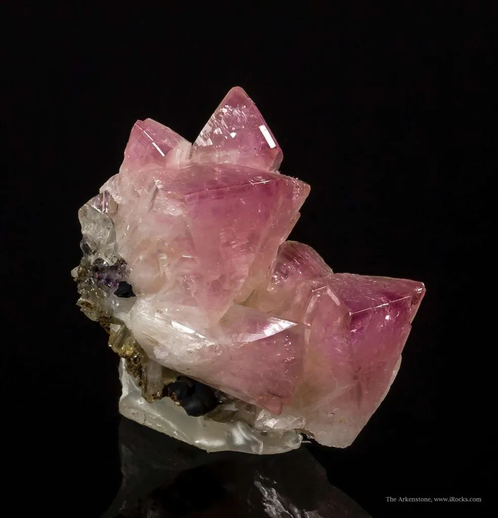 Adamite (Var. Manganoan) - image 4