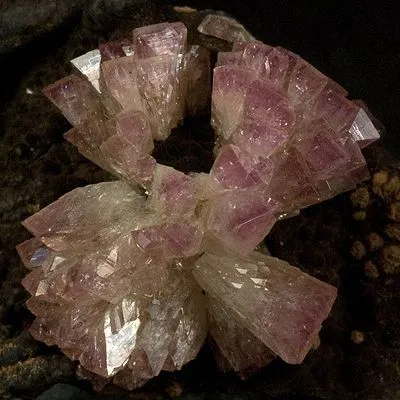 Adamite (Var: Manganoan Adamite) - image 2
