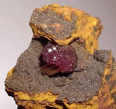 Adamite (Var: Manganoan Adamite) - image 2