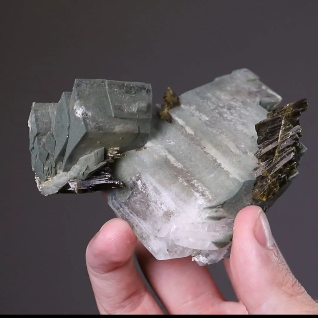 ADULARIA with Epidote - image 2