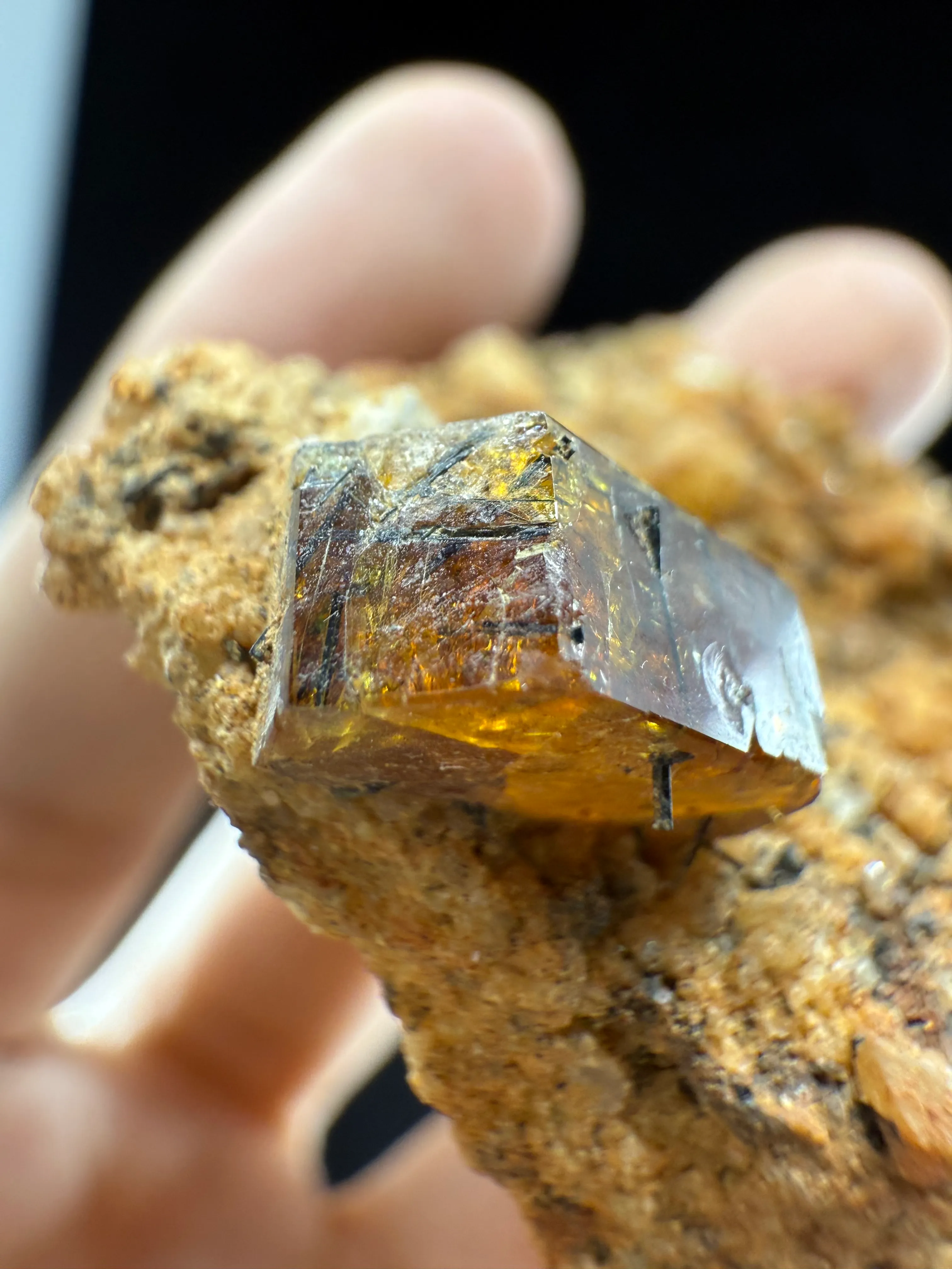 Aegirine, Bastnasite from Pakistan - image 3