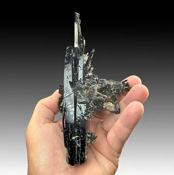 Aegirine from Mount Malosa