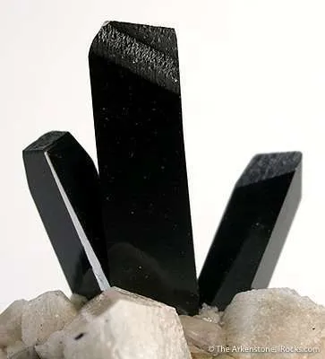Aegirine on Orthoclase - image 3