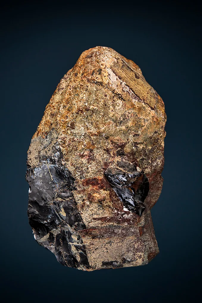 Aeschynite-(Y) image