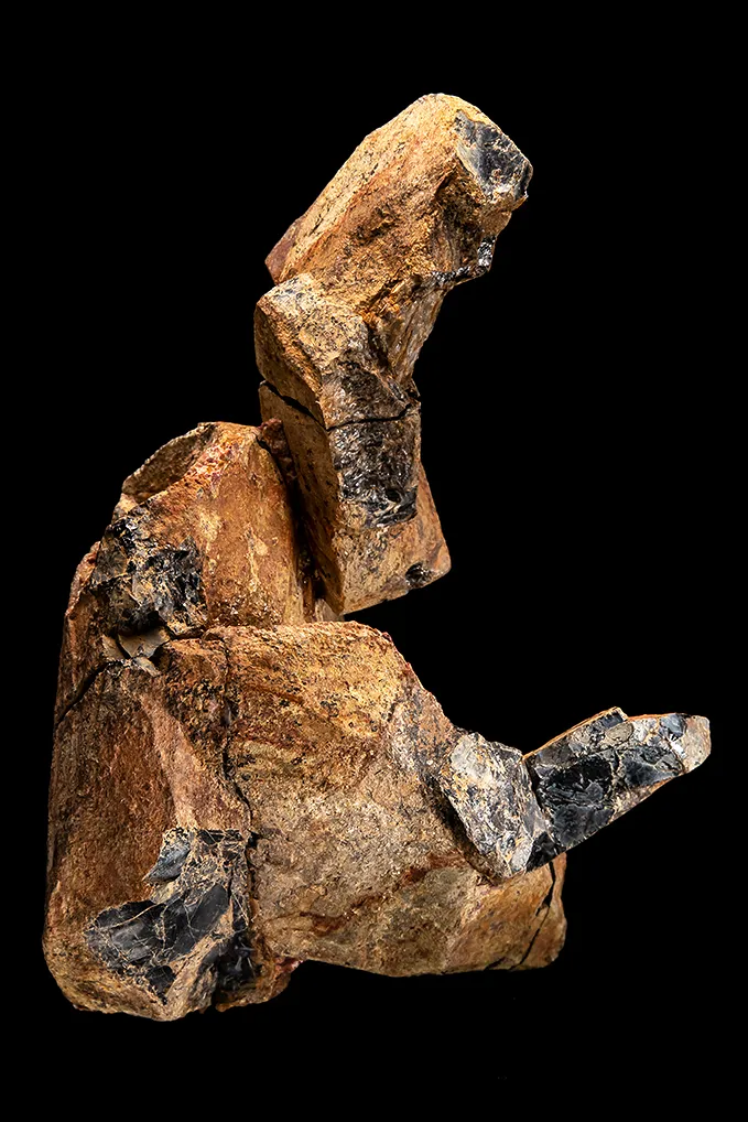 Aeschynite-(Y) (repaired) image