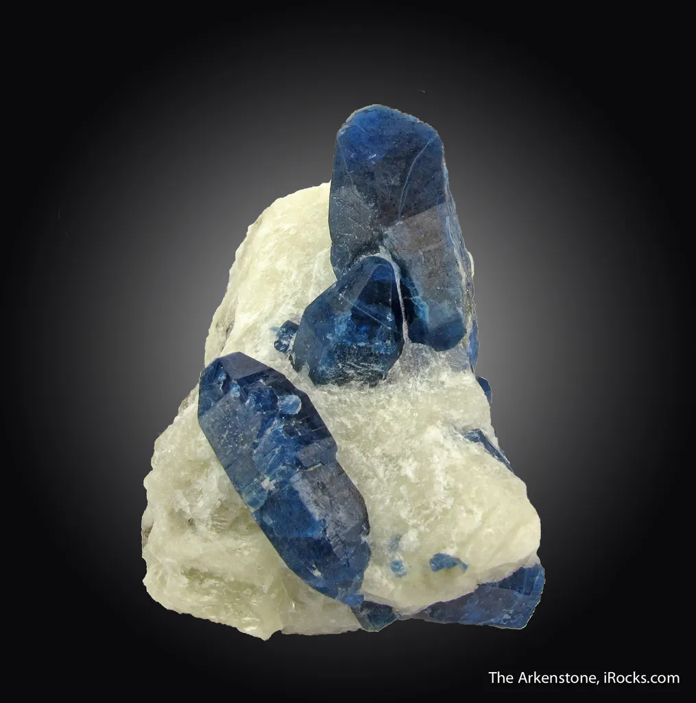 Afghanite (fluorescent) (TL) image