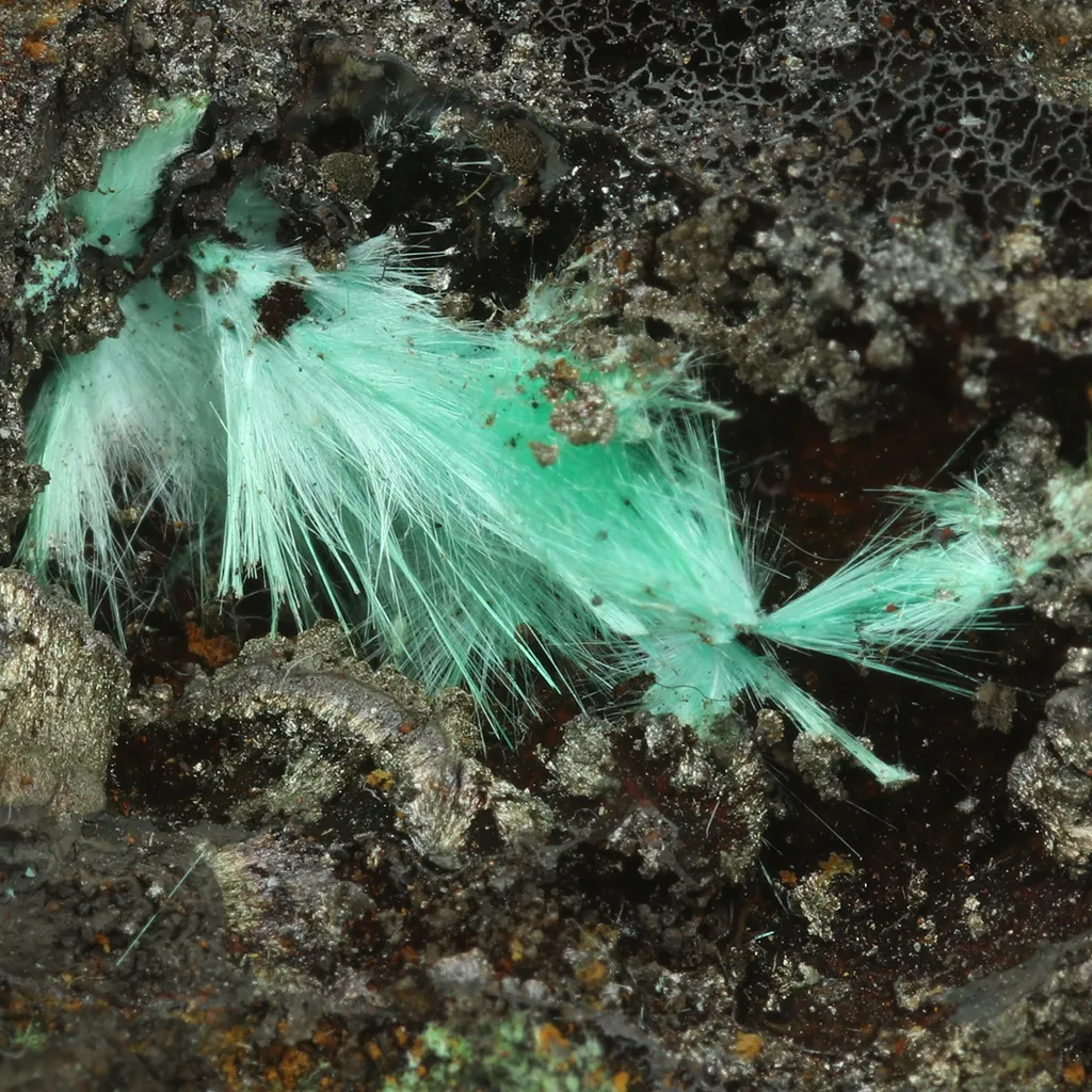 Agardite from Greece, Attica, Christiana Mine image