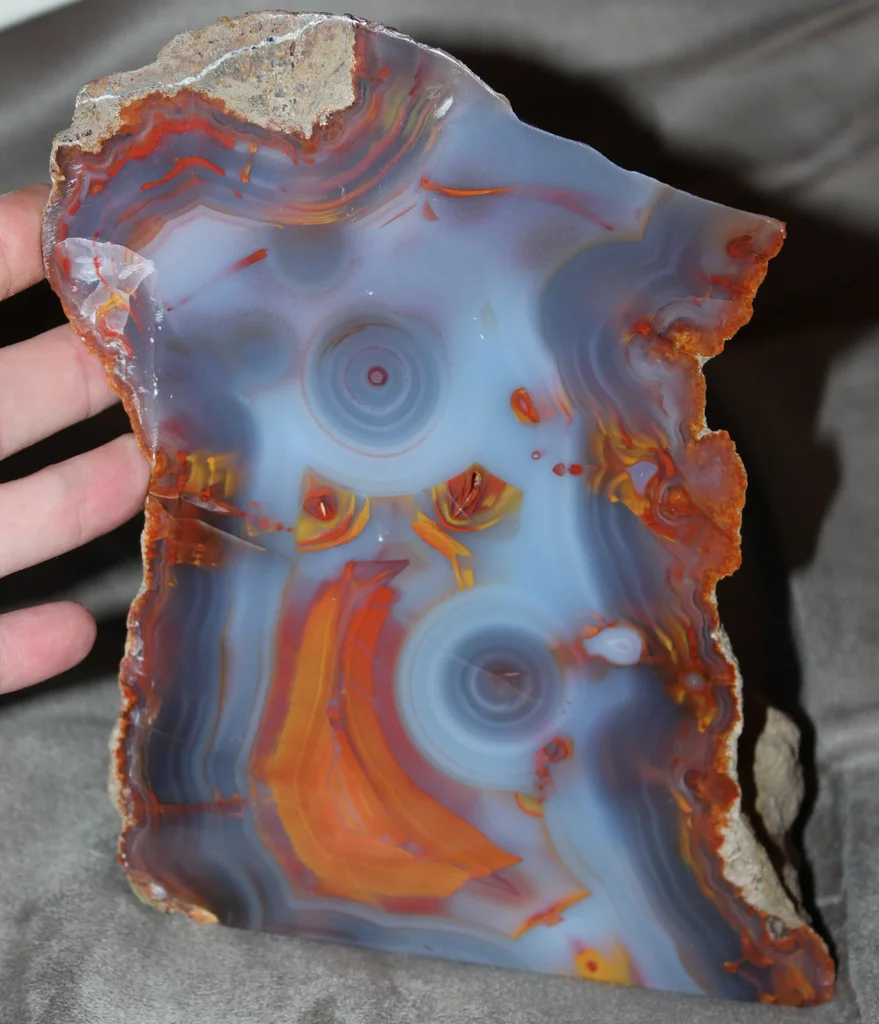 Agate from El Apache Agate, Chihuahua, Mexico image