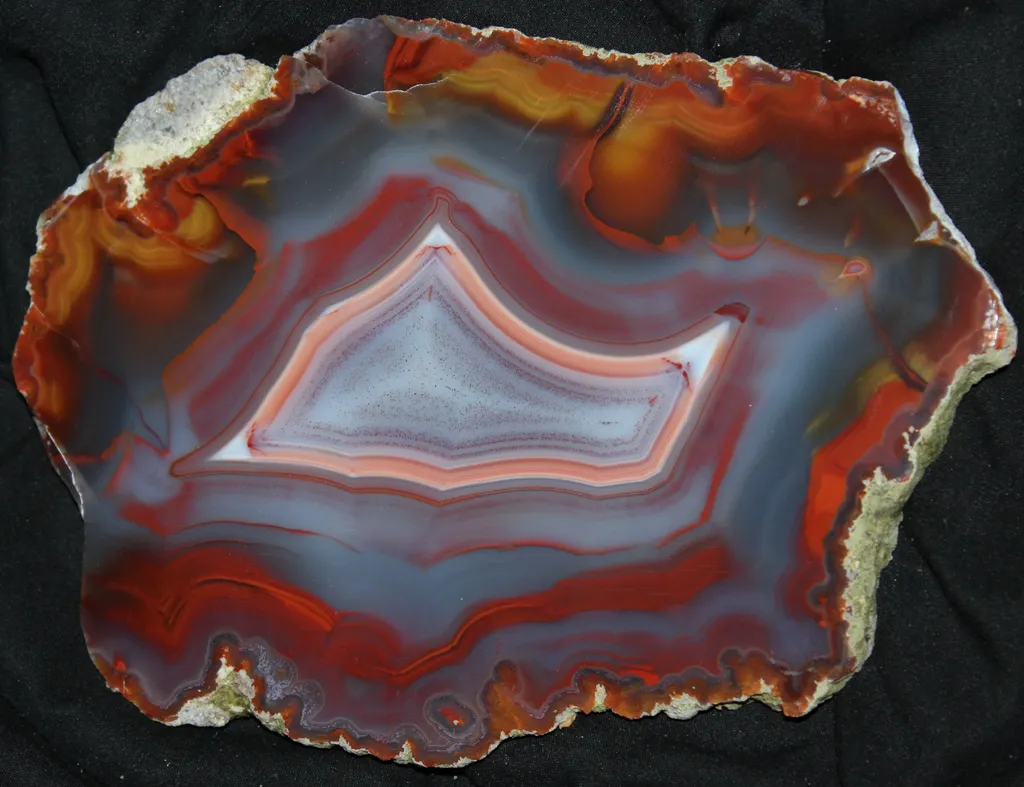 Agate from Mexico, Chihuahua, El Apache Agate