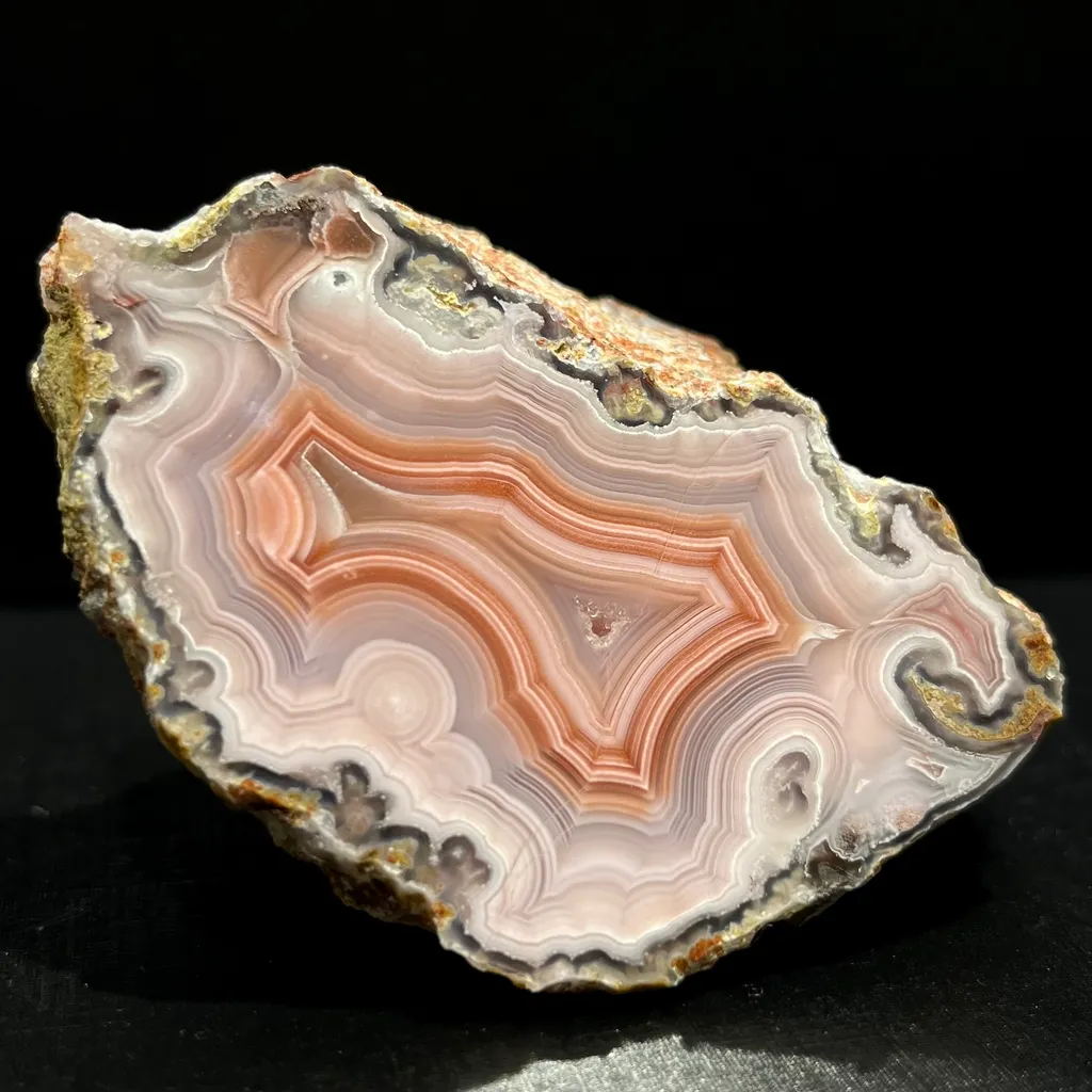 Agate from Mexico, Chihuahua, Estacion Ojo Laguna image