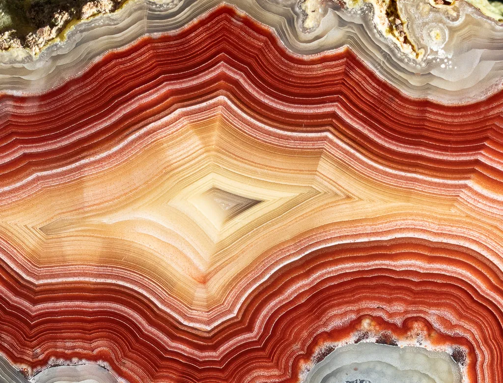 Agate from Mexico, Chihuahua, Estacion Ojo Laguna - image 2
