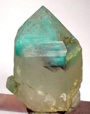 Ajoite, Quartz image