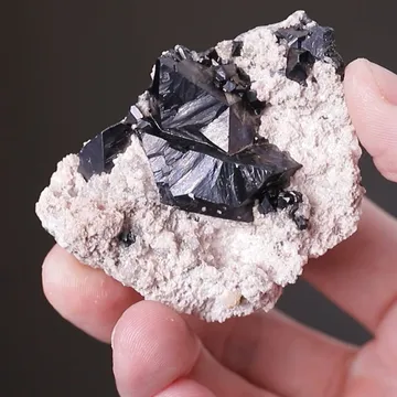 Alabandite