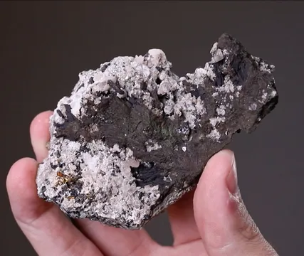 Alabandite