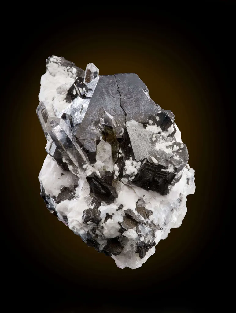 Alabandite With Quartz image