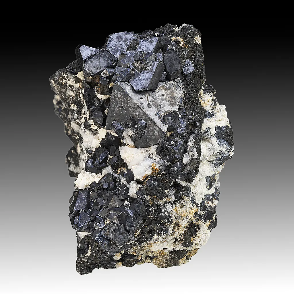 Alabandite with Rhodochrosite image