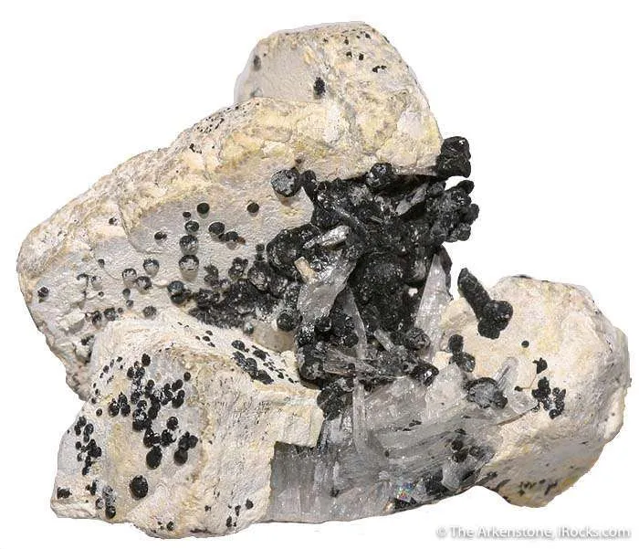 Alamosite, Melanotekite, Leadhillite image