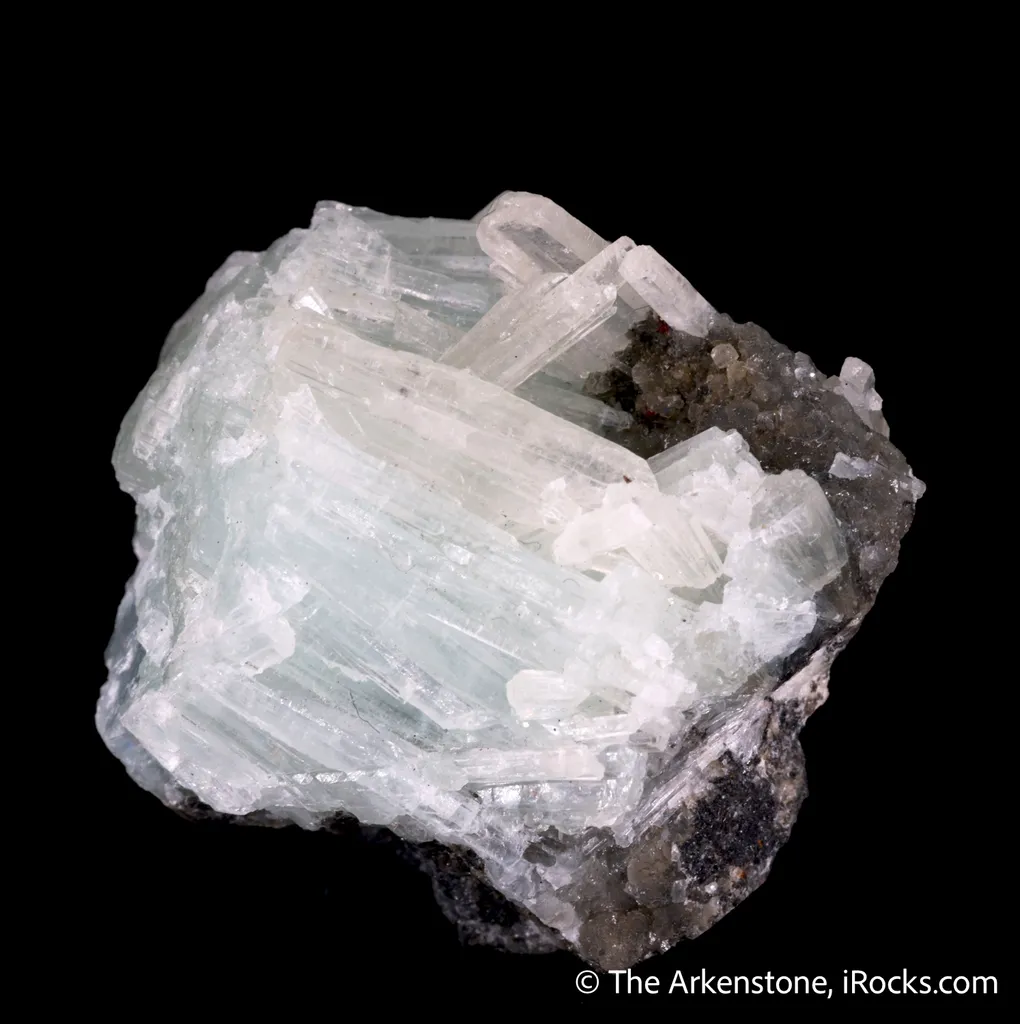 Alamosite with Smithsonite image