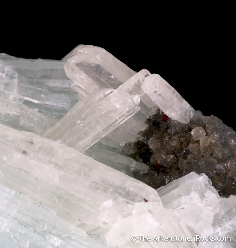 Alamosite with Smithsonite - image 4