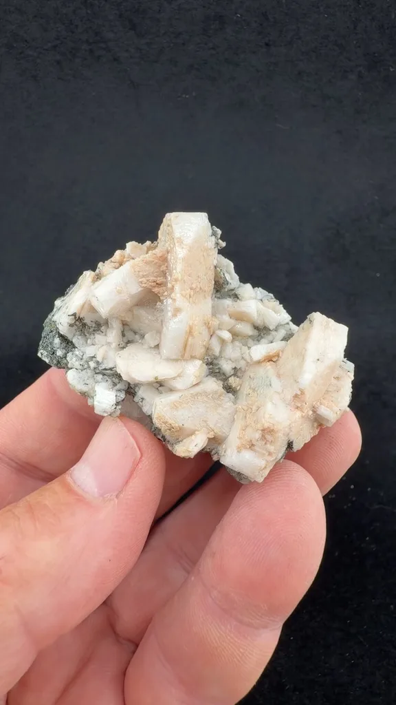 Albite - image 2
