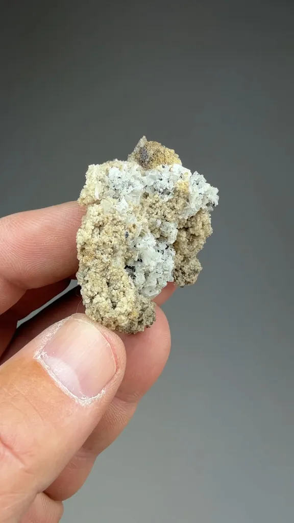Albite - image 2