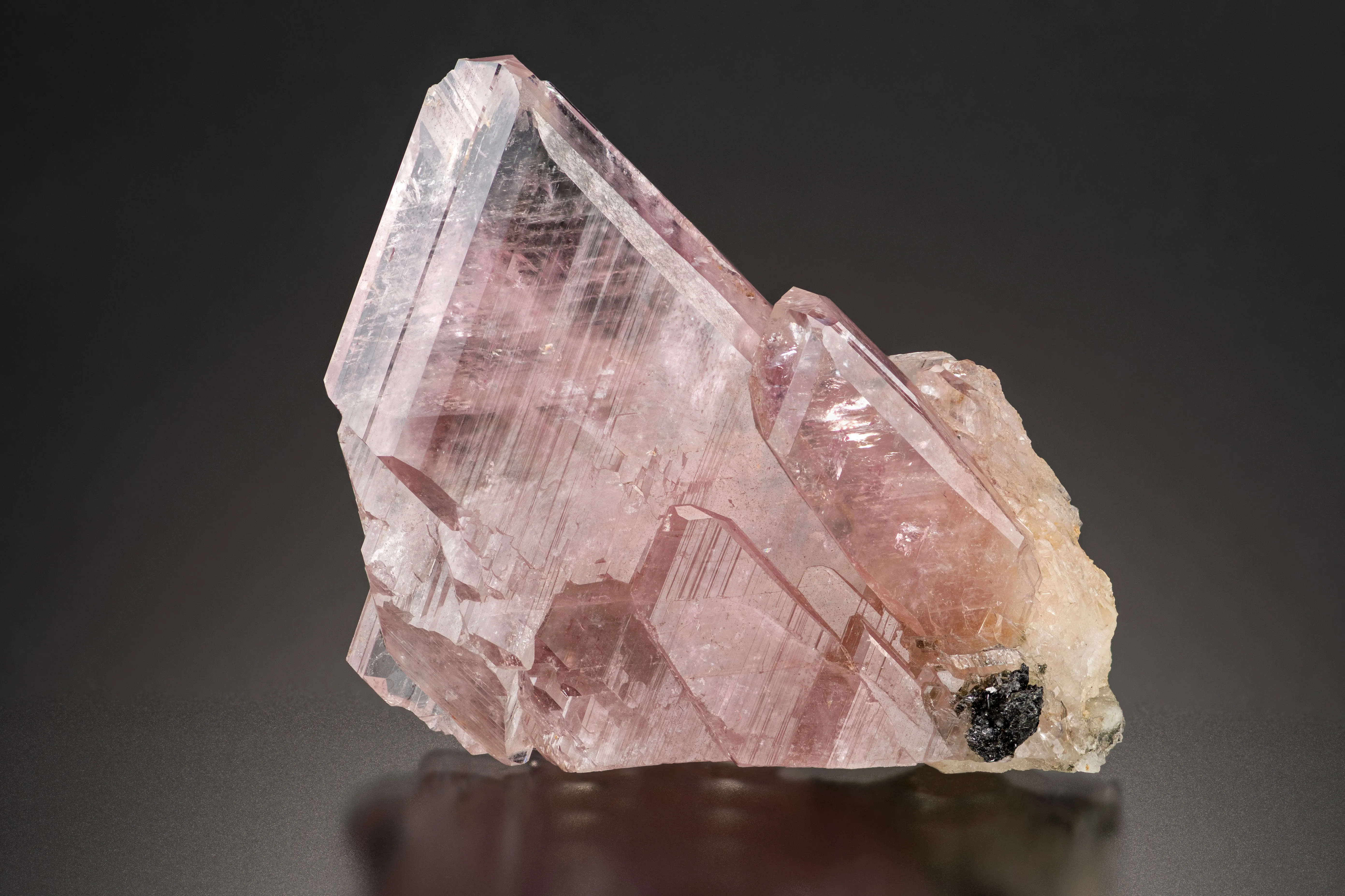 Albite - image 1