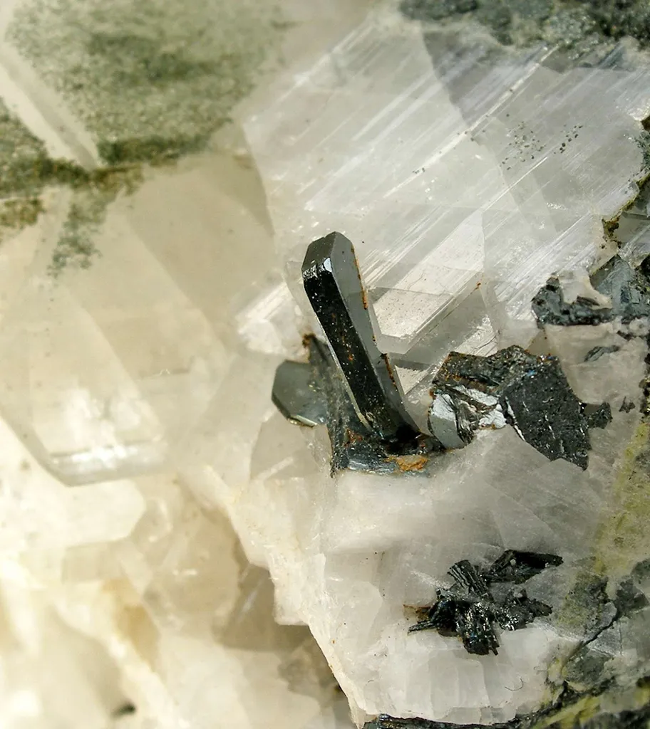 Albite - image 6