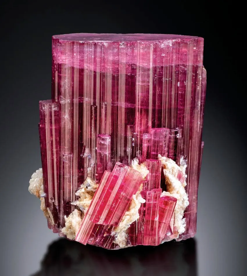 Albite, Elbaite image