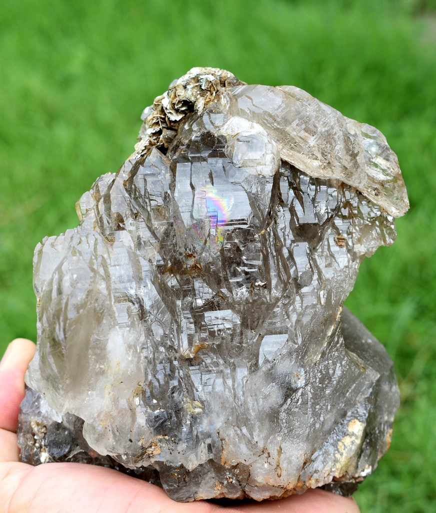 Albite from Alchuri, Shigar Valley, Shigar District, Gilgit-Baltistan, Pakistan - image 10