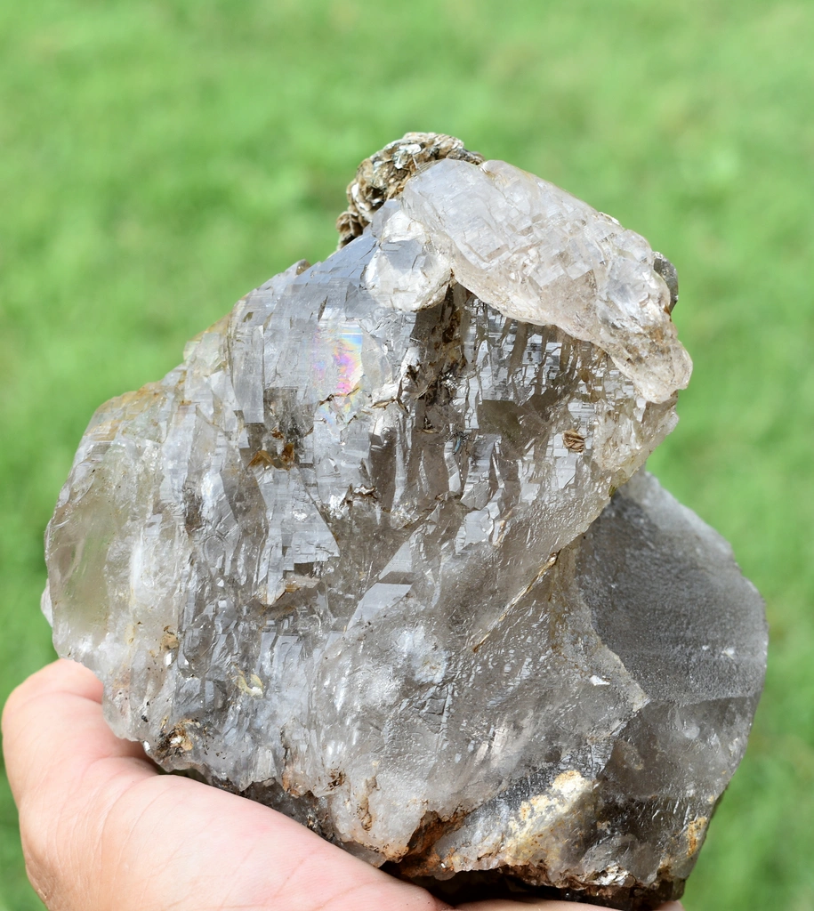 Albite from Alchuri, Shigar Valley, Shigar District, Gilgit-Baltistan, Pakistan - image 2