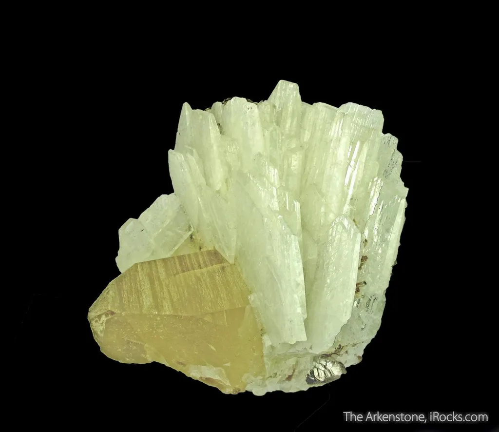 Albite, Quartz, and Lepidolite - image 4
