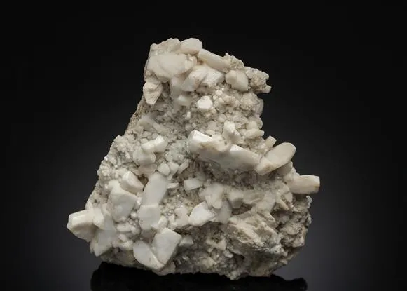 Albite var. Pericline - image 1