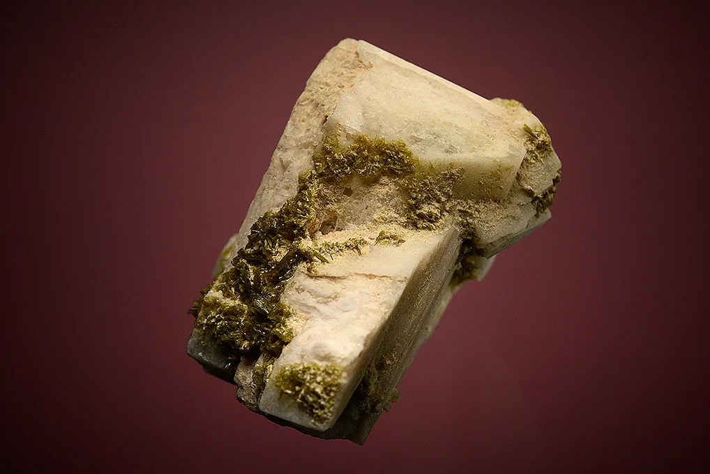 Albite with Epidote - image 2