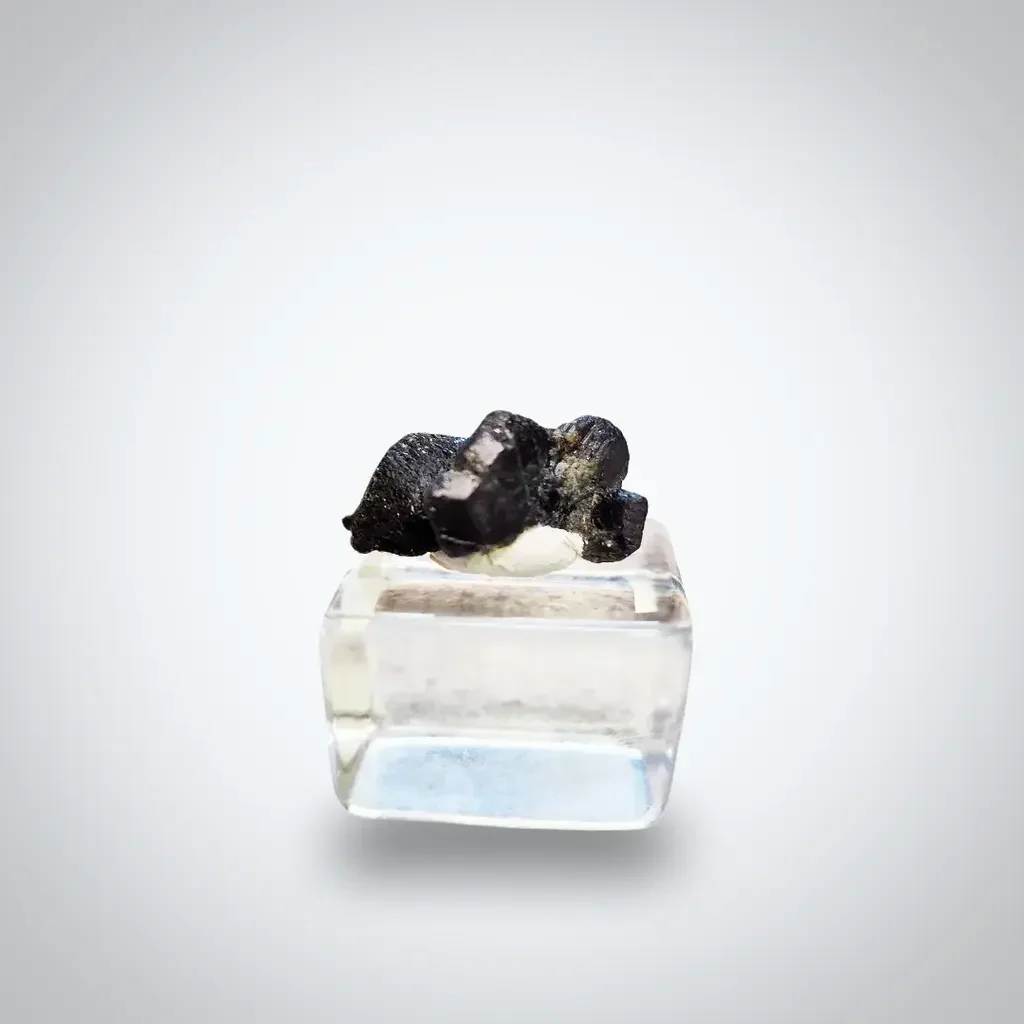 Alexandrite from Brazil - image 2
