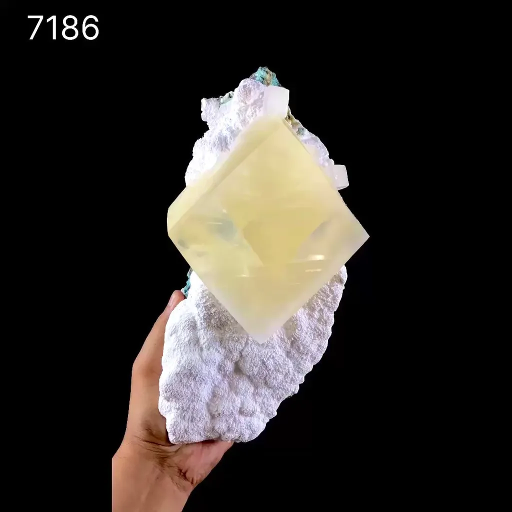 Alien Eye Calcite on Mordenite Matrix – Unique Diamond-Shaped Yellow Mineral Specimen from Sambhaji Nagar - image 2