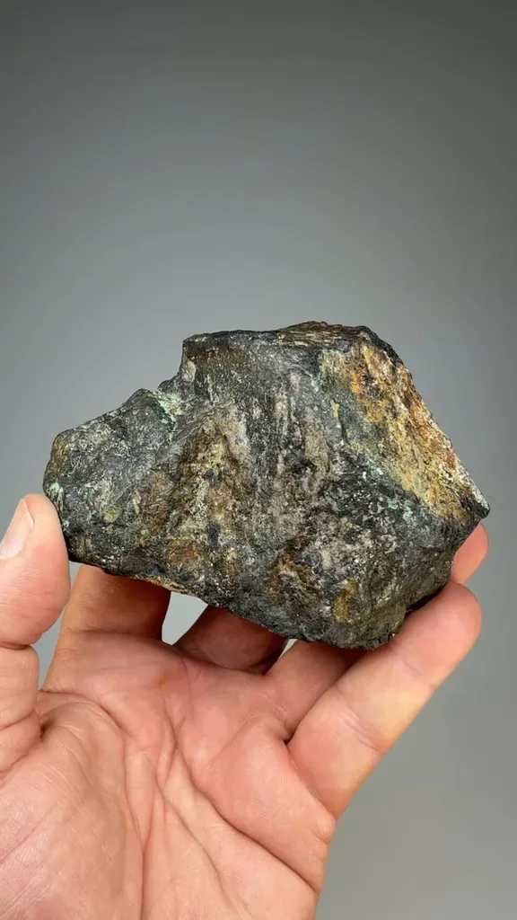Allanite-Ce image