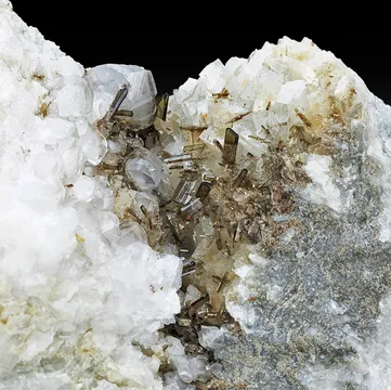 Allanite-Ce with Dolomite, Calcite