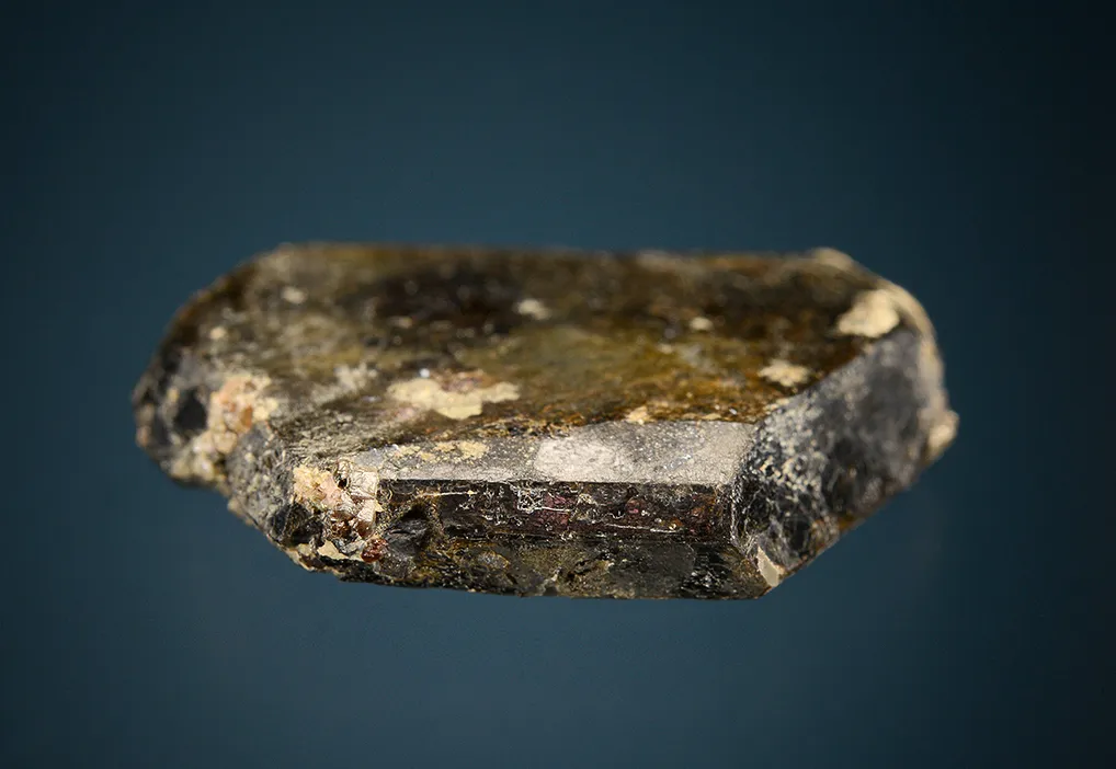 Allanite - image 3