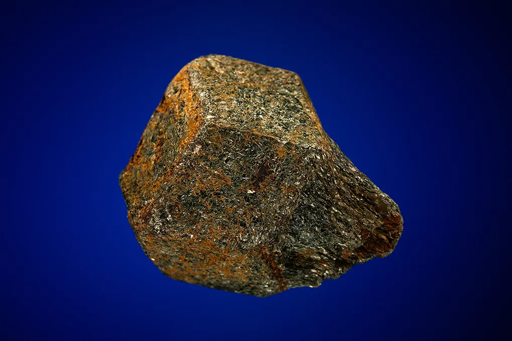 Almandine image