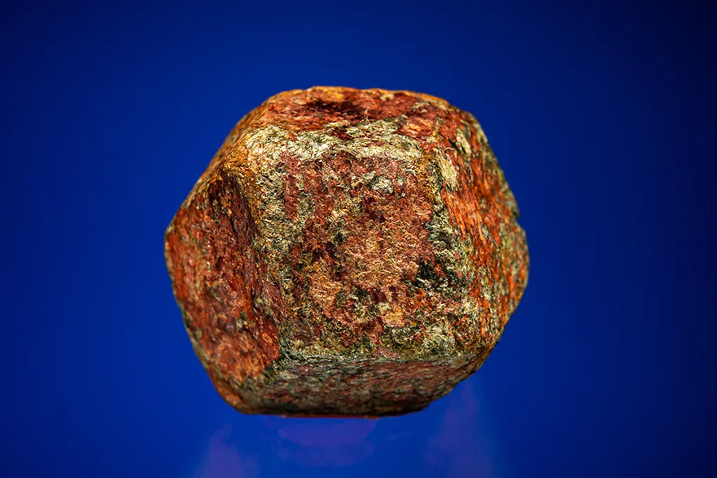 Almandine image