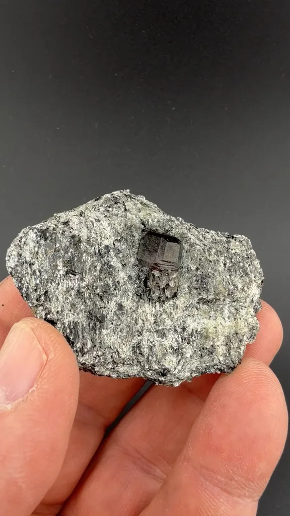 Almandine image