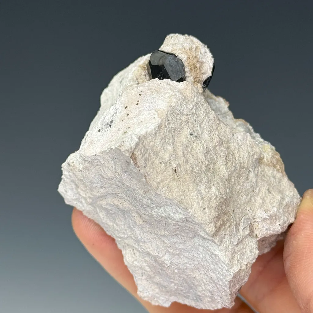 Almandine - image 3