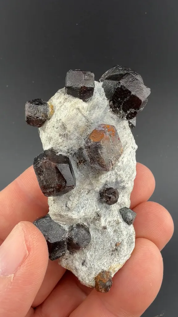 Almandine - image 1