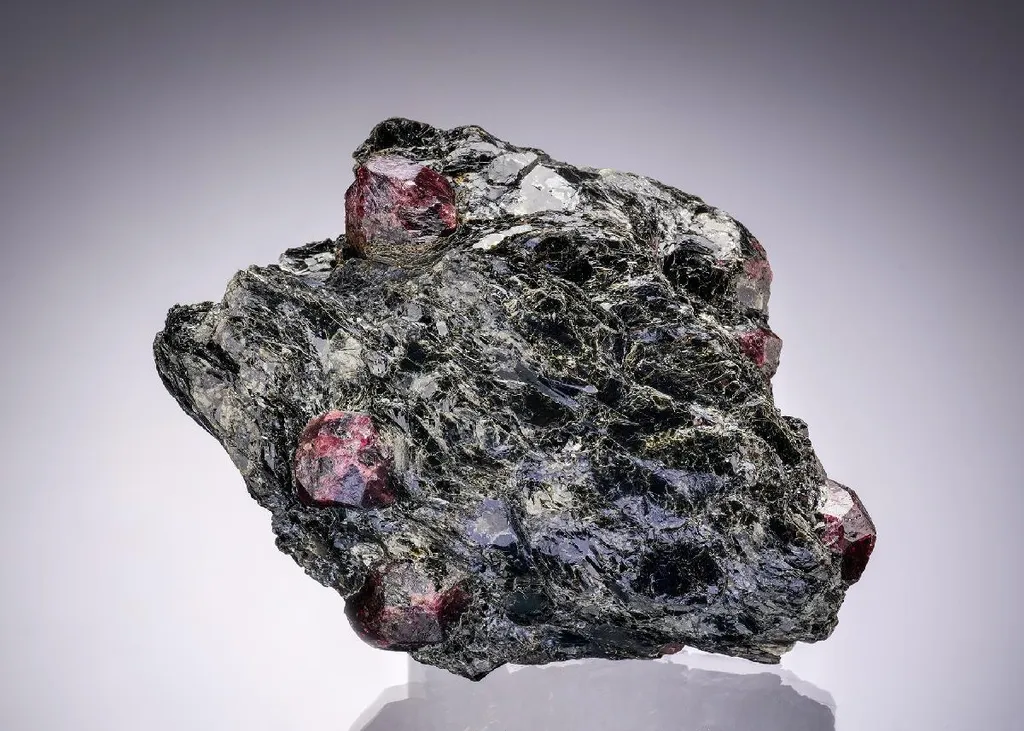 Almandine image