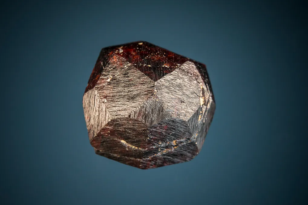Almandine image