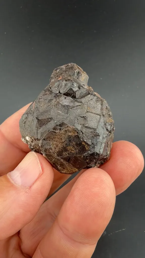 Almandine image