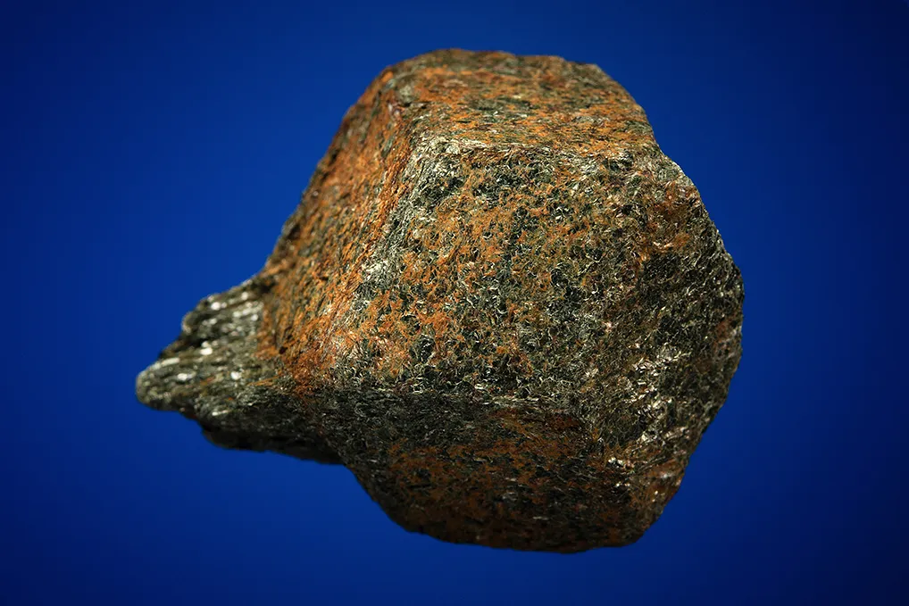 Almandine - image 4