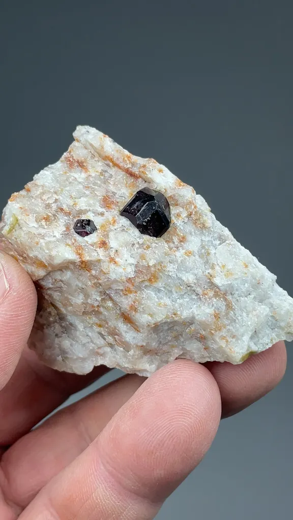 Almandine - image 2