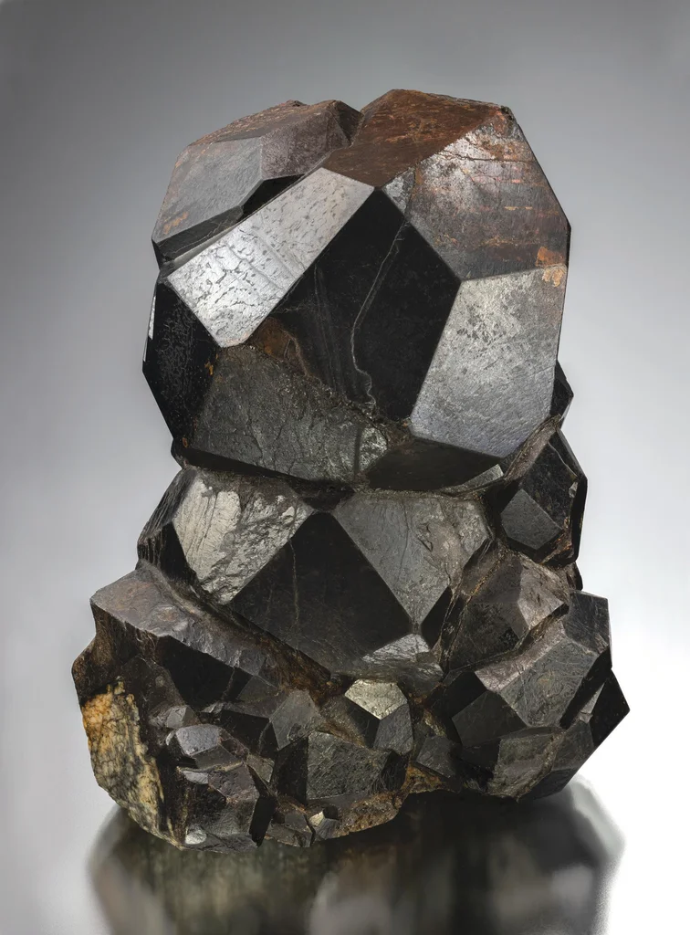 Almandine from Berkshire County, Massachusetts, USA image
